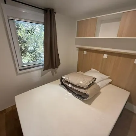 Apartamento La 4 étoiles à Emplacement F47 2ch 1sdb 6 Personnes Mimizan-Plage